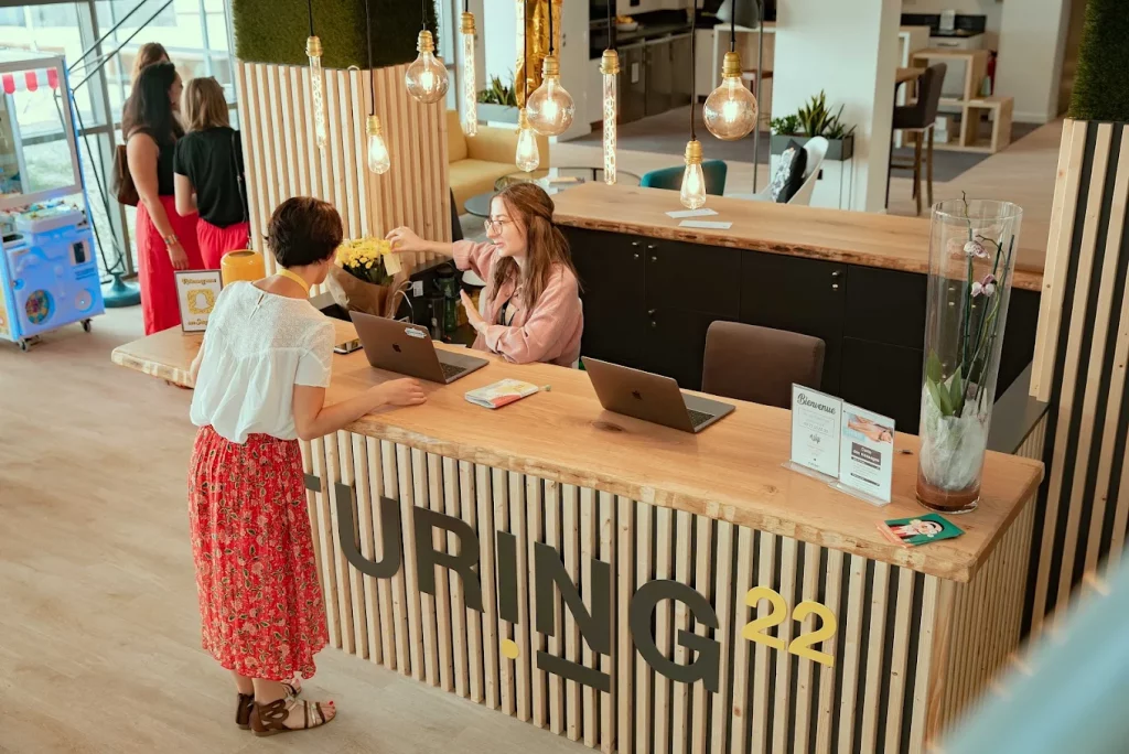 coworking Turing-22